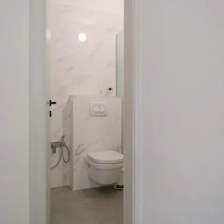 公寓 Studio Apartman Plautila *